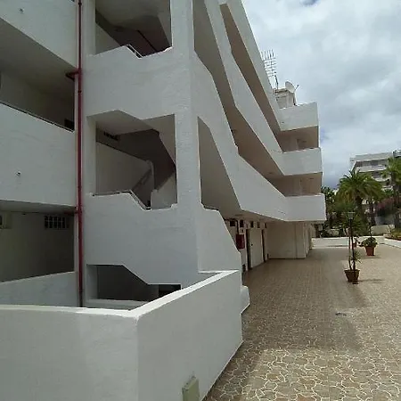Parque Cattleya Americas Wifi Pool 아파트